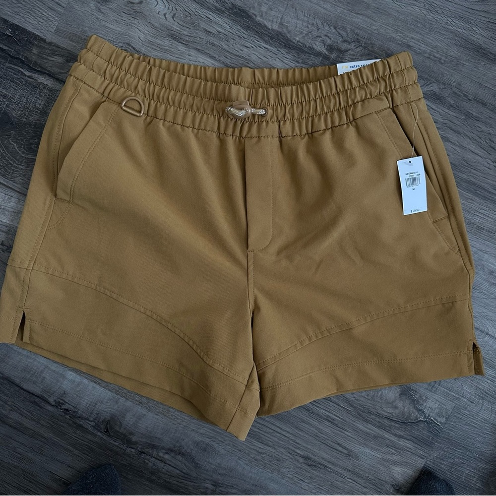 NWT Old Navy Outdoor Shorts- Size M